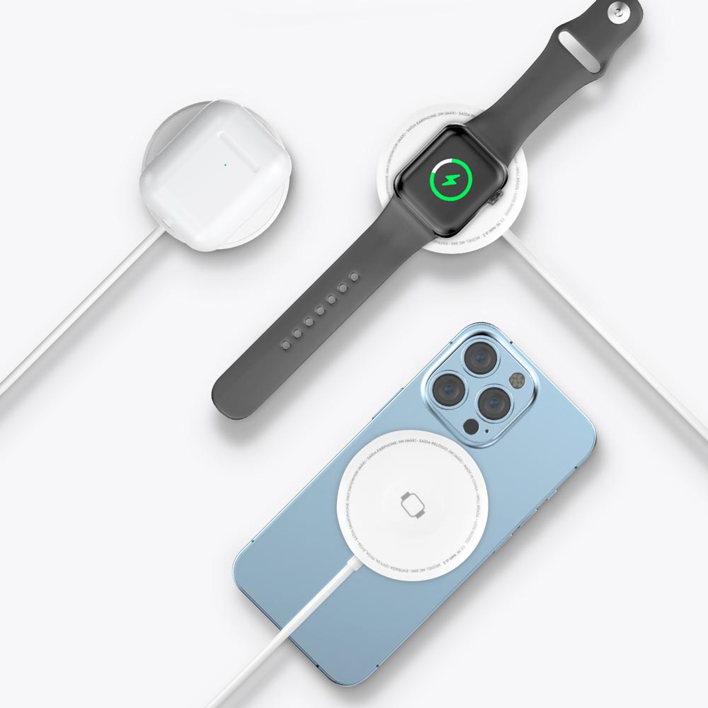 1906_Conversor_Para_Carregamento_sem_Fio_3_em_1_Magnetic_Charger_Branco_05-599